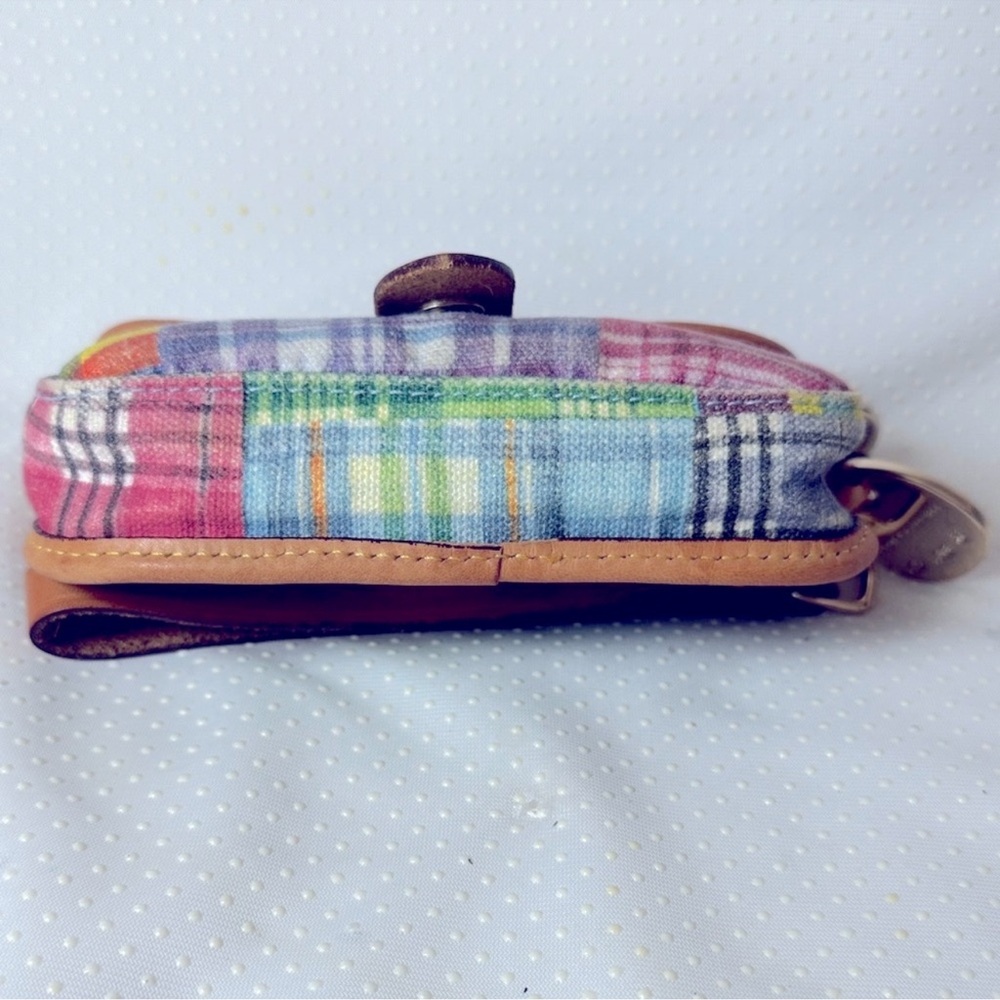 Vintage Dooney & Bourke ant picnic Leather-Trim Wristlet with duck charm - Picture 6 of 10